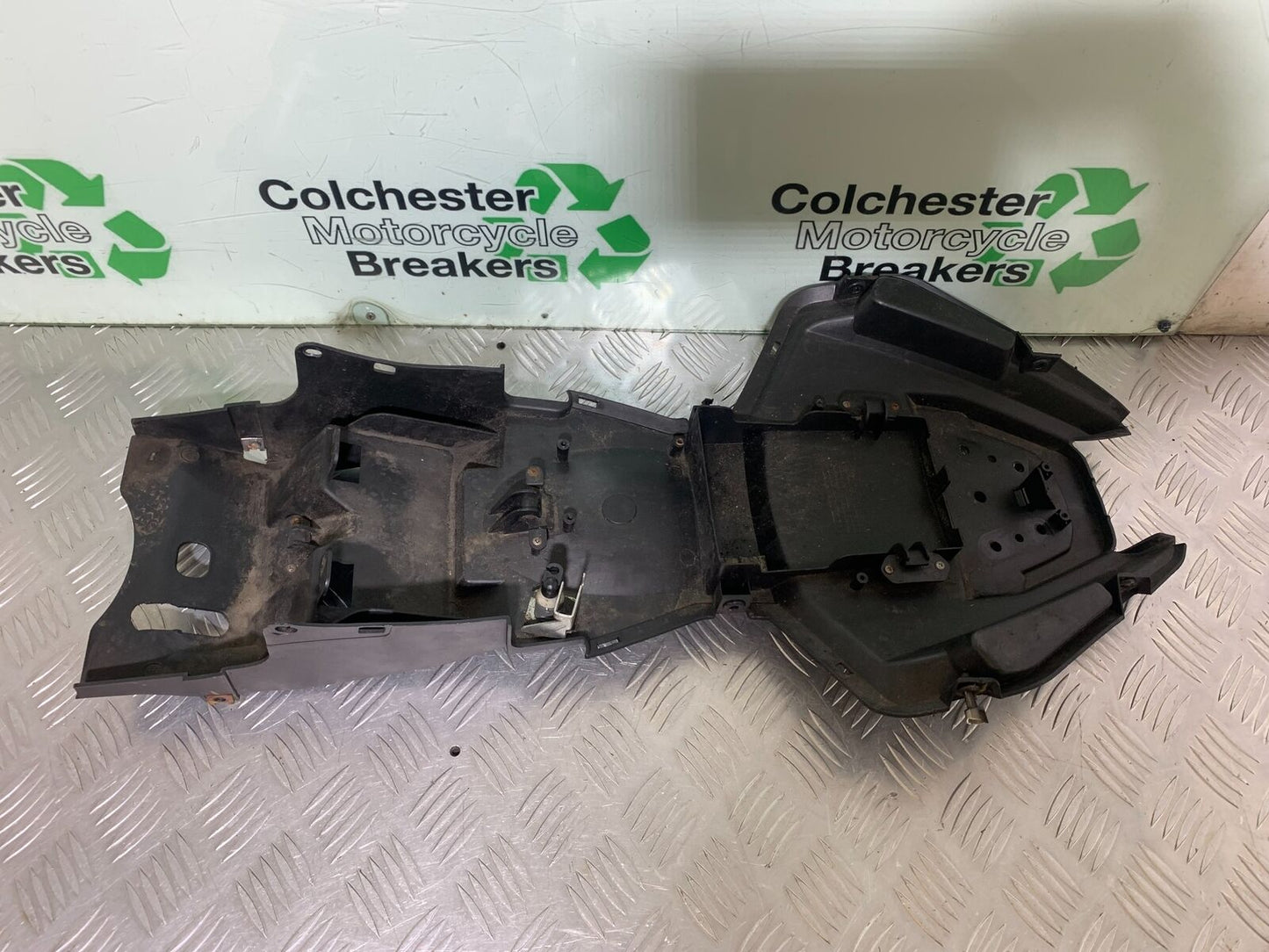 LEXMOTO LXR 125 INNER REAR MUDGUARD YEAR 2019-2023 (CMB1076)