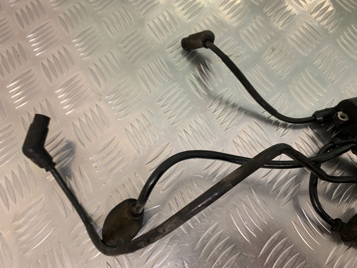 HONDA NT650 V DEAUVILLE COILS AND CAPS YEAR 1999 (STOCK 937)