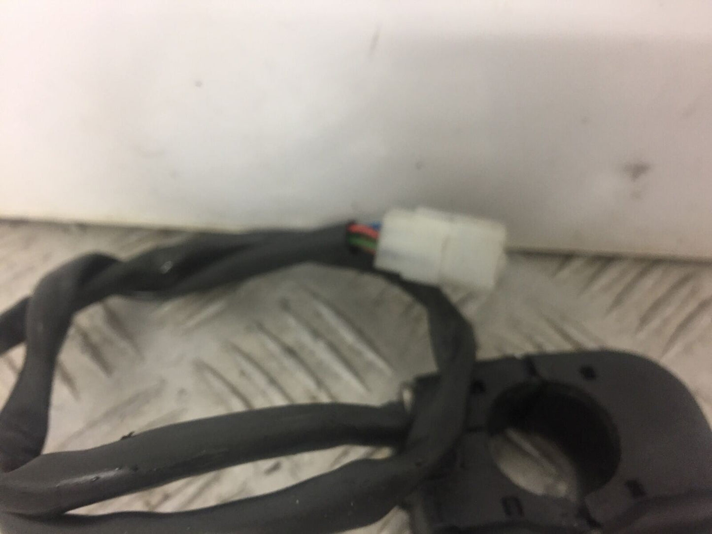 APRILIA RSV1000 RSV 1000 MILLE RIGHT SWITCH GEAR YEAR 2003