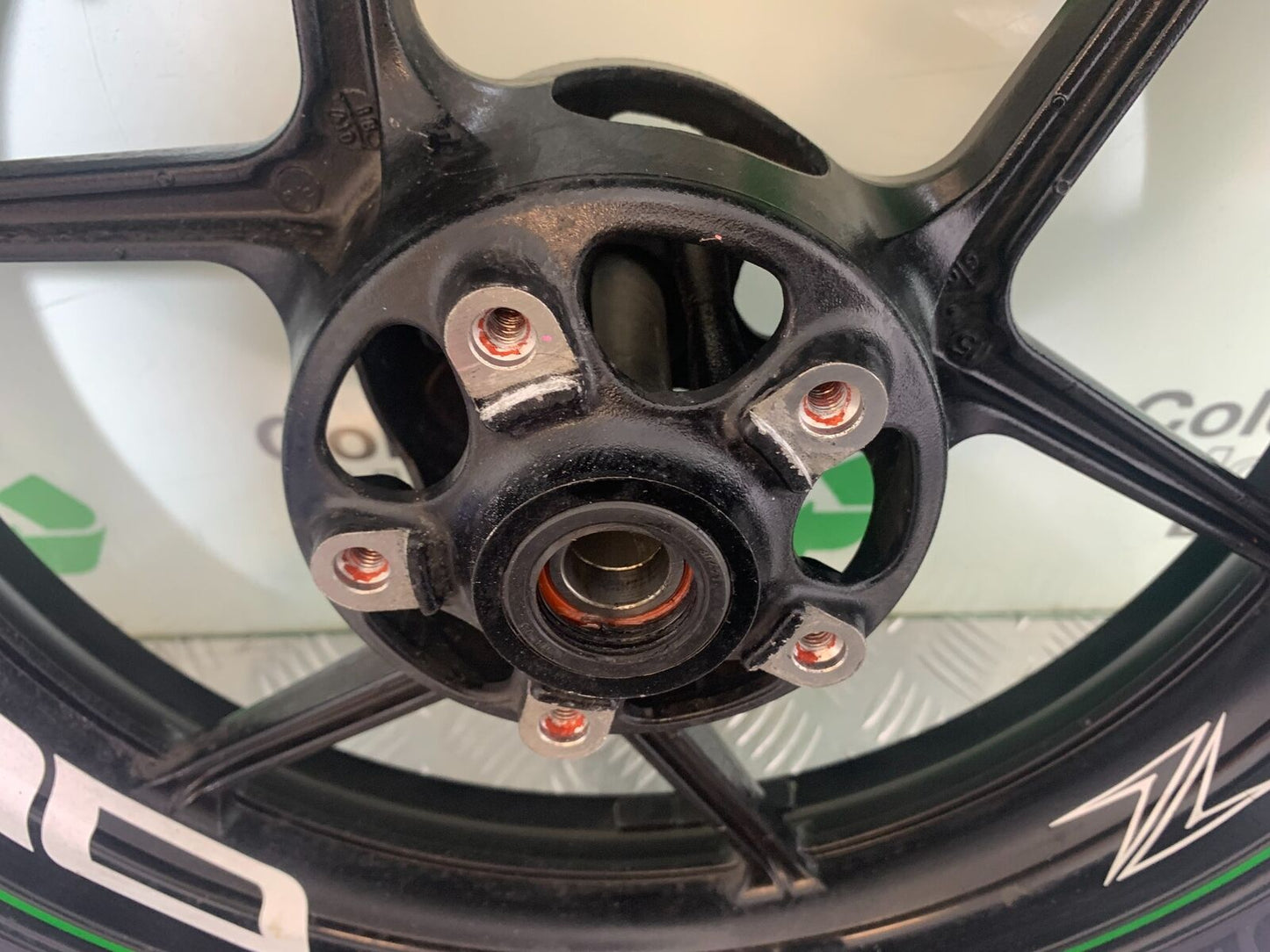 KAWASAKI Z800 Z 800 FRONT WHEEL YEAR 2013-2017 (CMB1059)