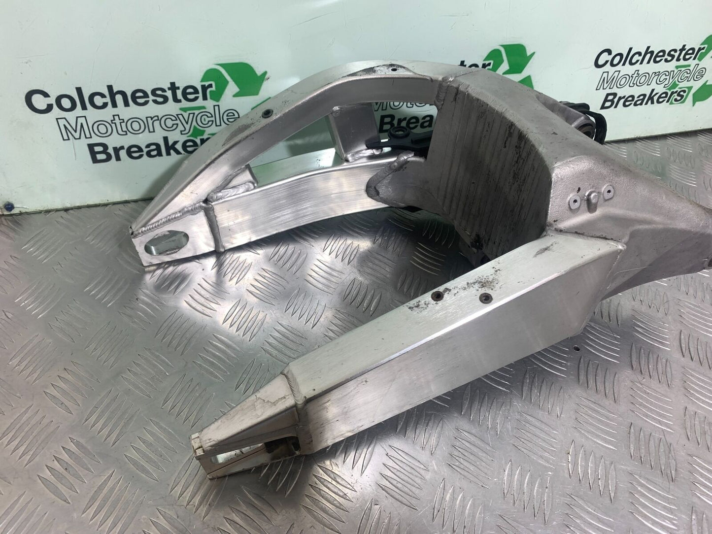 HONDA CBR 929 RRY FIREBLADE SWINGARM YEAR 2000-01 (CMB1026)