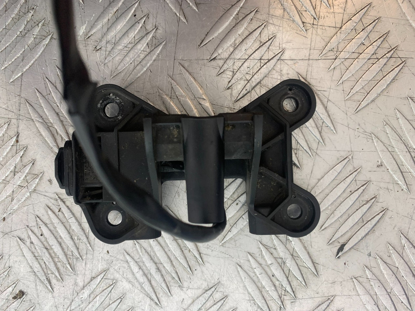 KTM 1290 SUPER DUKE R CLOCKS SPEEDO DASH MOUNTING BRACKET YEAR 2020-24 (CMB1272)