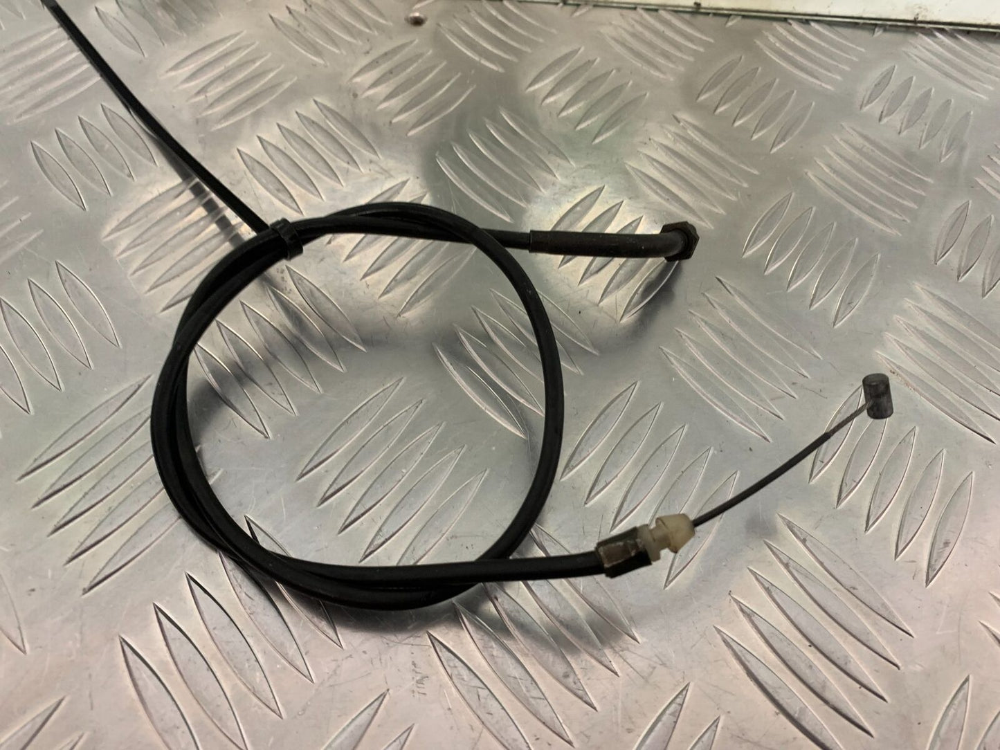 HONDA CBR1100 BLACKBIRD CHOKE CABLE YEAR 1996-1998 (STOCK 936)