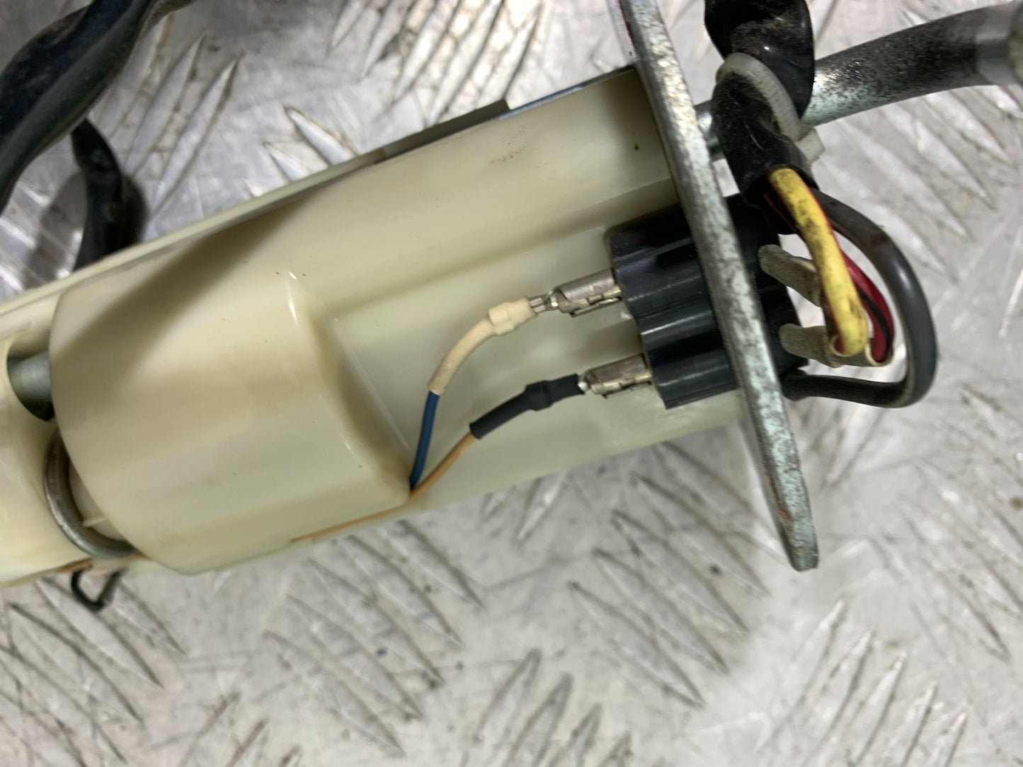KAWASAKI GTR1400 GTR 1400 PETROL PUMP YEAR 2007-2009 (CMB1306)