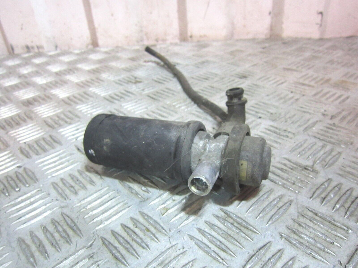 KAWASAKI ZX9 ZX9 R ZX9 C AIR VALVE YEAR 1998