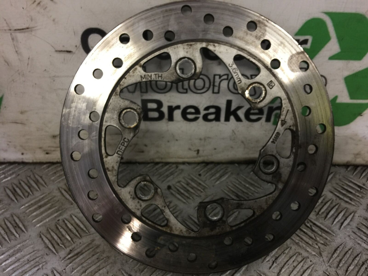 KTM RC125 RC 125 REAR BRAKE DISC 2014 2017 (STOCK 569)