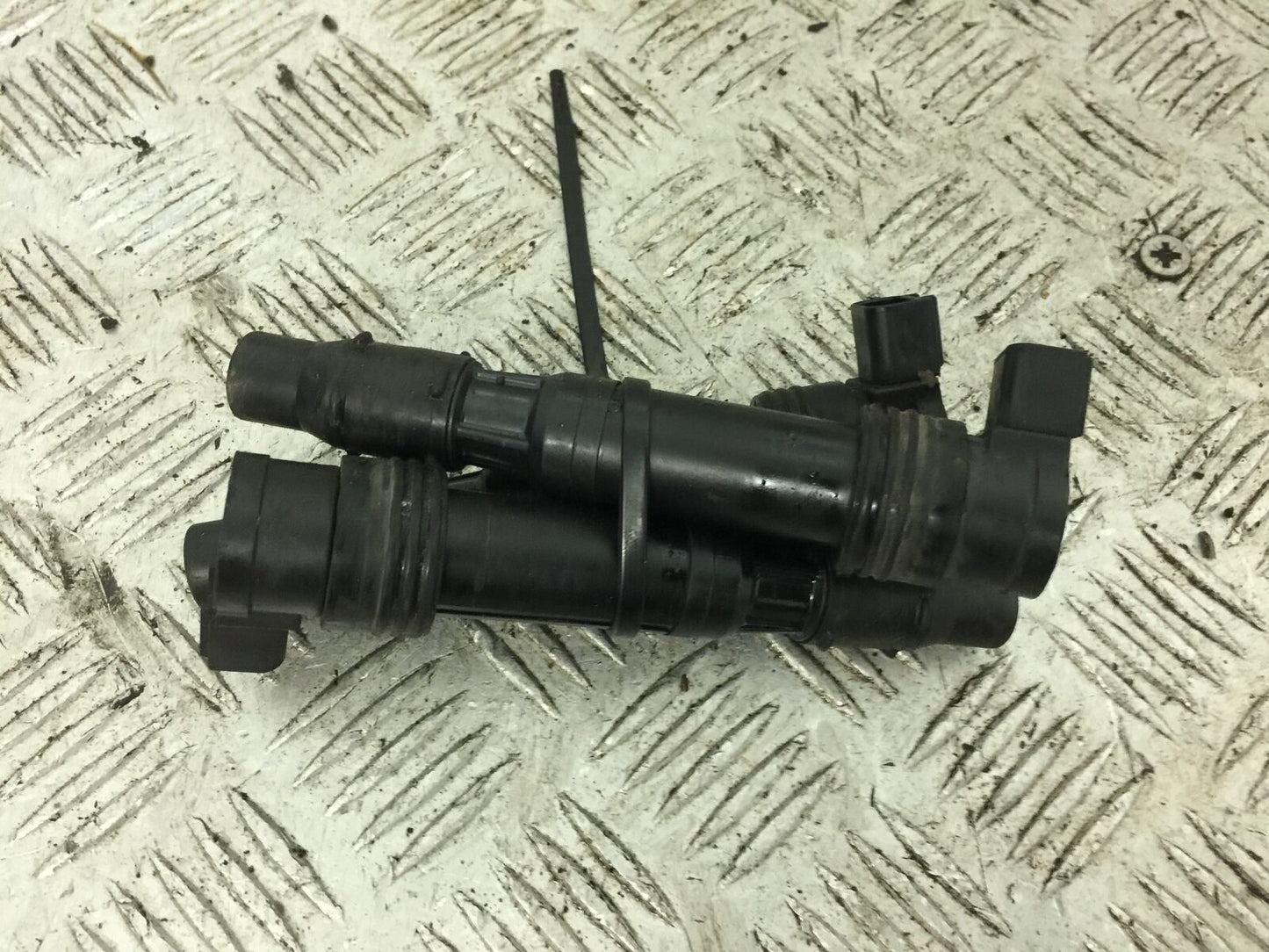 TRIUMPH 675 STREET TRIPLE COILS YEAR 2016 (STOCK 812)