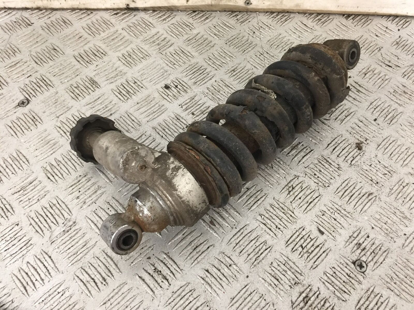 HONDA XL1000 VARADERO REAR SHOCK YEAR 2004 (STOCK 764)