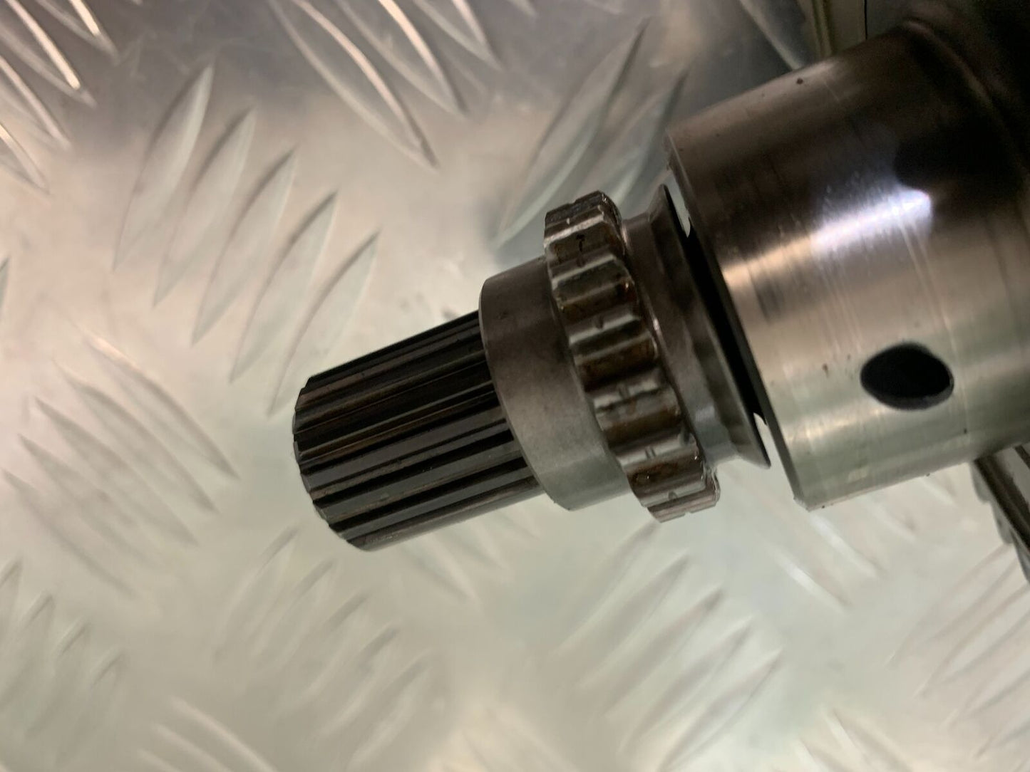 TRIUMPH 1050 SPRINT CRANKSHAFT YEAR 2004-2007 (STOCK 956)