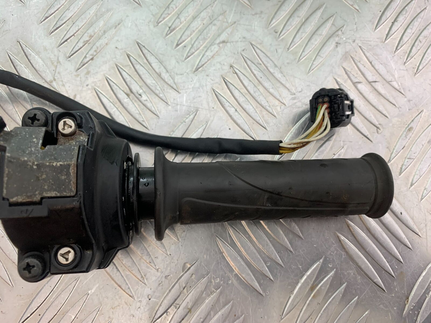 DUCATI 1199 PANIGALE THROTTLE FLY BY WIRE YEAR 2012-2014 (CMB1047)