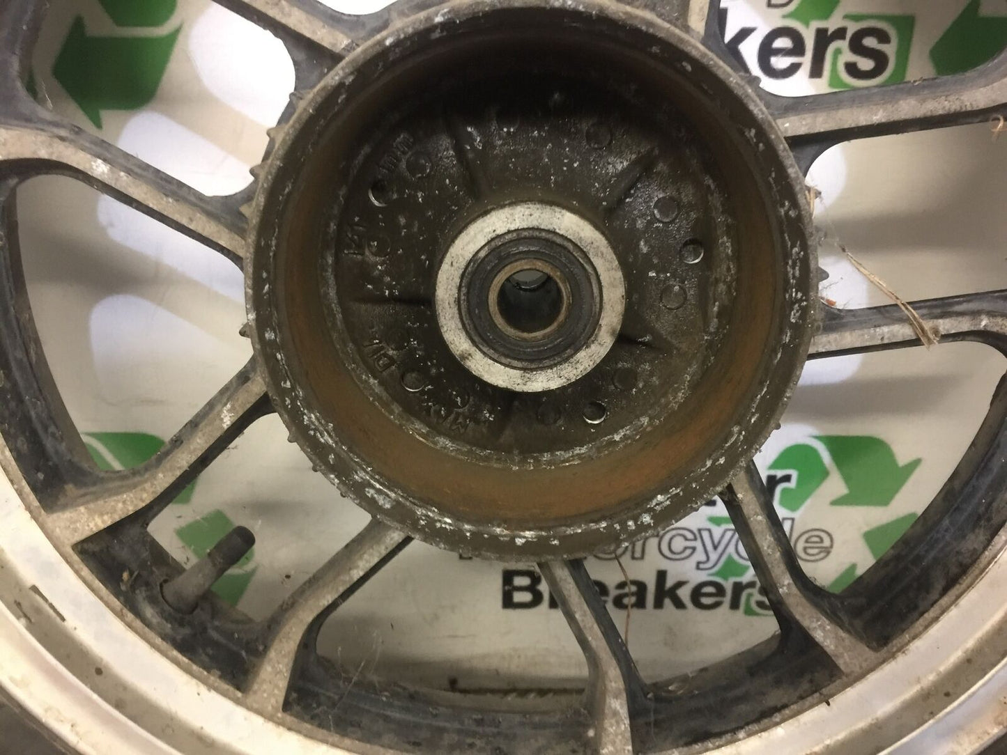 HONDA VT500 VT 500 CUSTOM REAR WHEEL 1983-1987 (STOCK613)