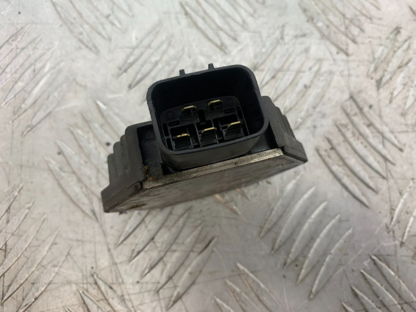 HONDA VT750 SHADOW REGULATOR YEAR 2003-2004 (CMB1265)