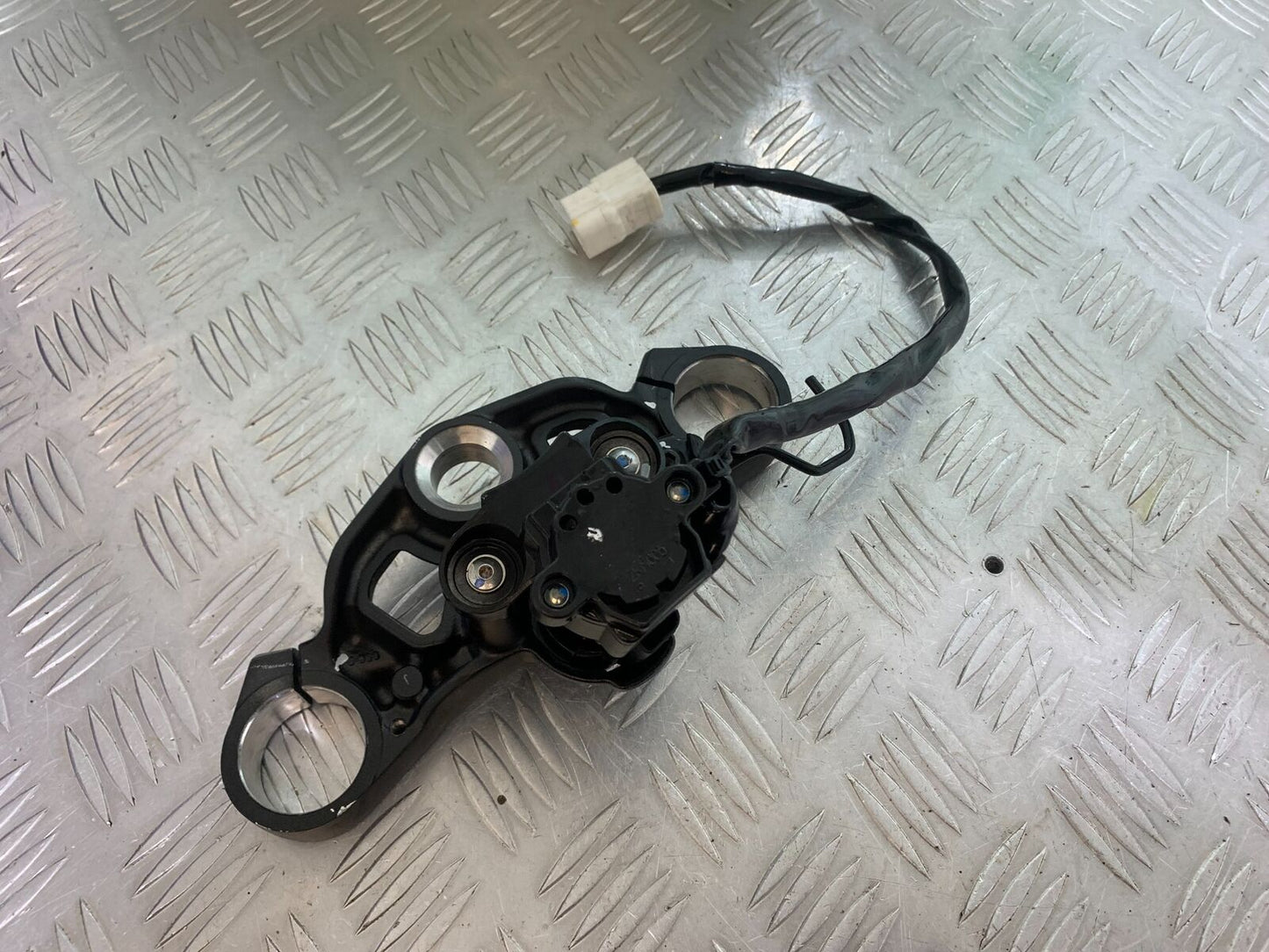 KAWASAKI NINJA 400 EX 400 TOP YOKE YEAR 2024 (CMB 1075)