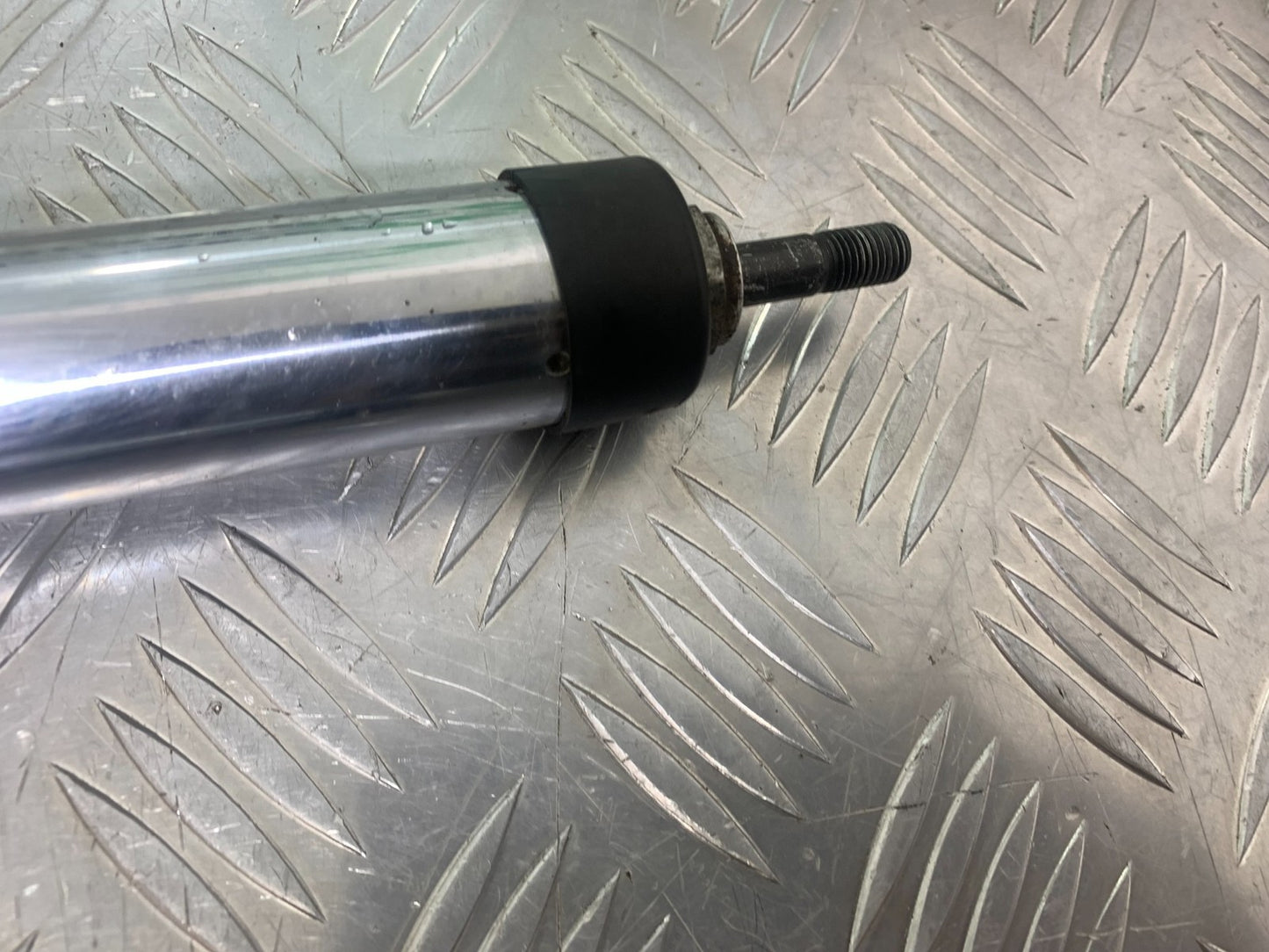 BMW R850 R R850R FORKS YEAR 1994-2002 (CMB1170)