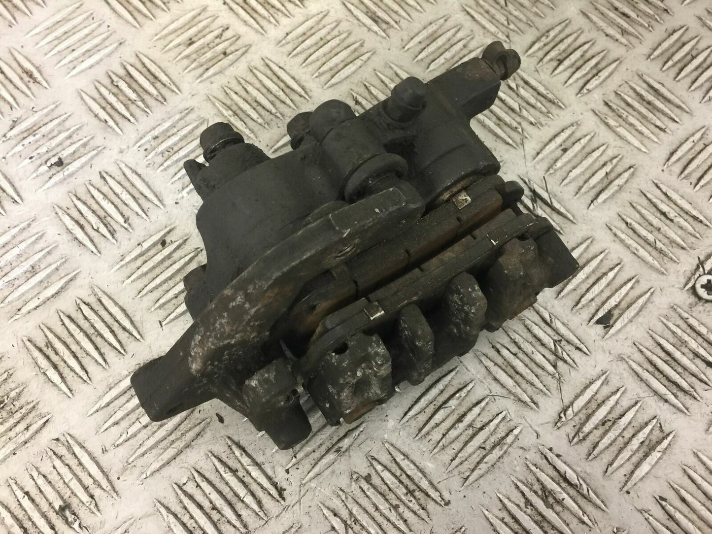 HONDA VFR800 V TEC REAR CALIPER YEAR 2009-2013 (ABS) STOCK 576