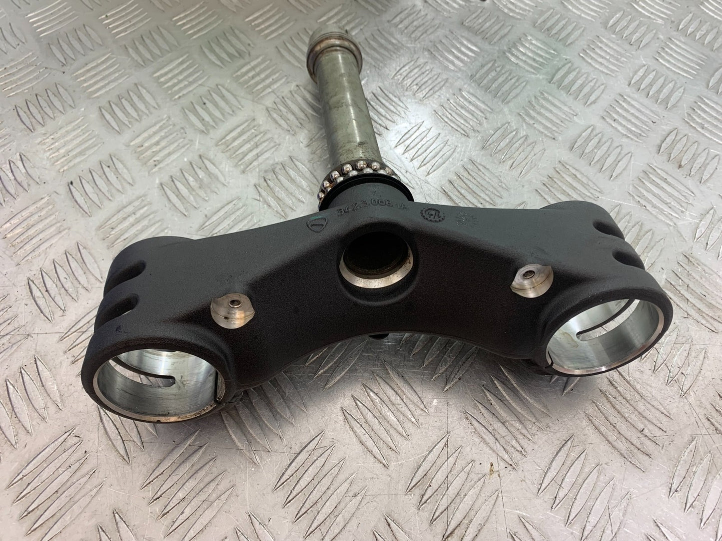 DUCATI 1299 PANIGALE BOTTOM YOKE YEAR 2016 (CMB 1187)