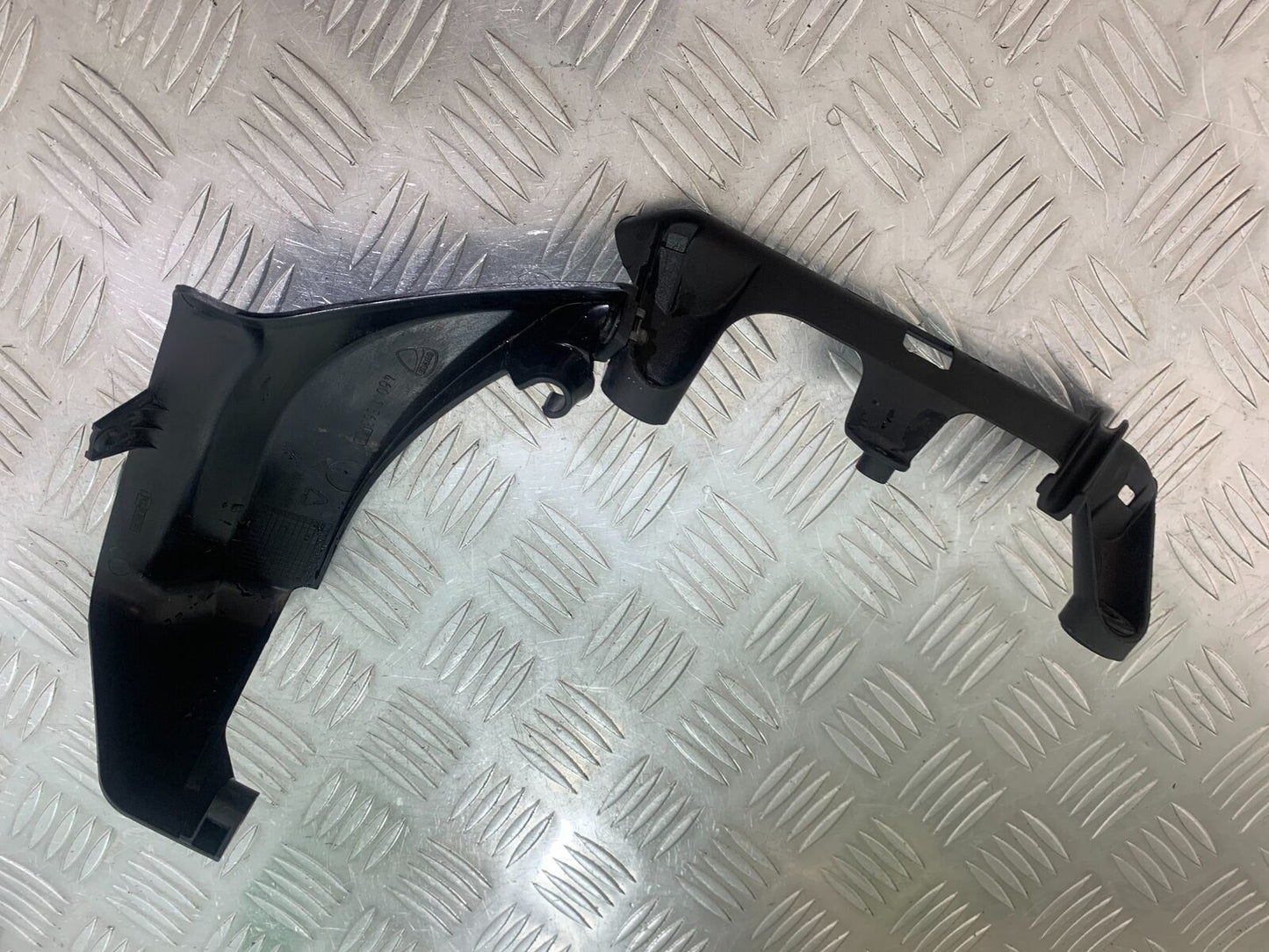 DUCATI 1199 PANIGALE ABS PUMP INFILL COVER YEAR 2012-2014 (CMB1047)