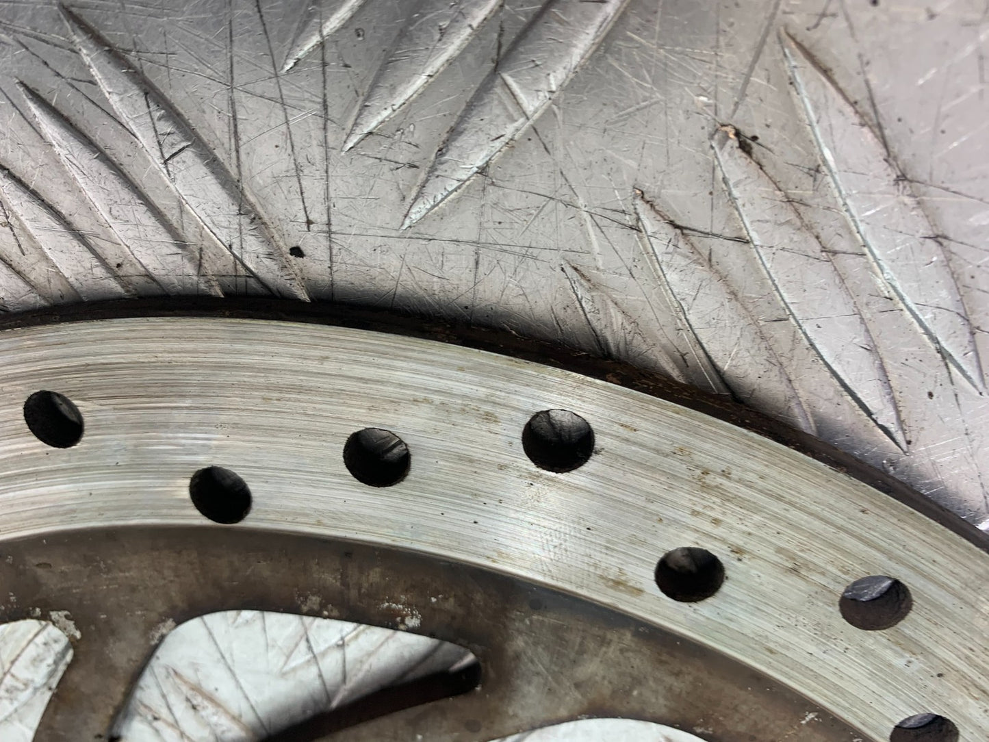KTM DUKE 125 FRONT BRAKE DISC YEAR 2017-2022 (CMB1222)