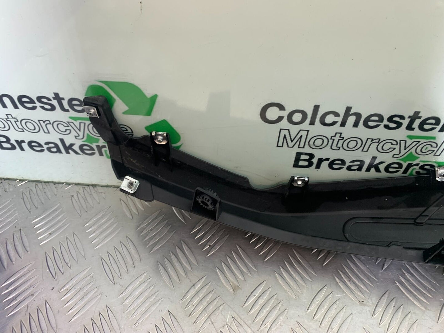BENELLI LEONCINO 500 TRIAL RIGHT SEAT PANEL YEAR 2020 (CMB1106)