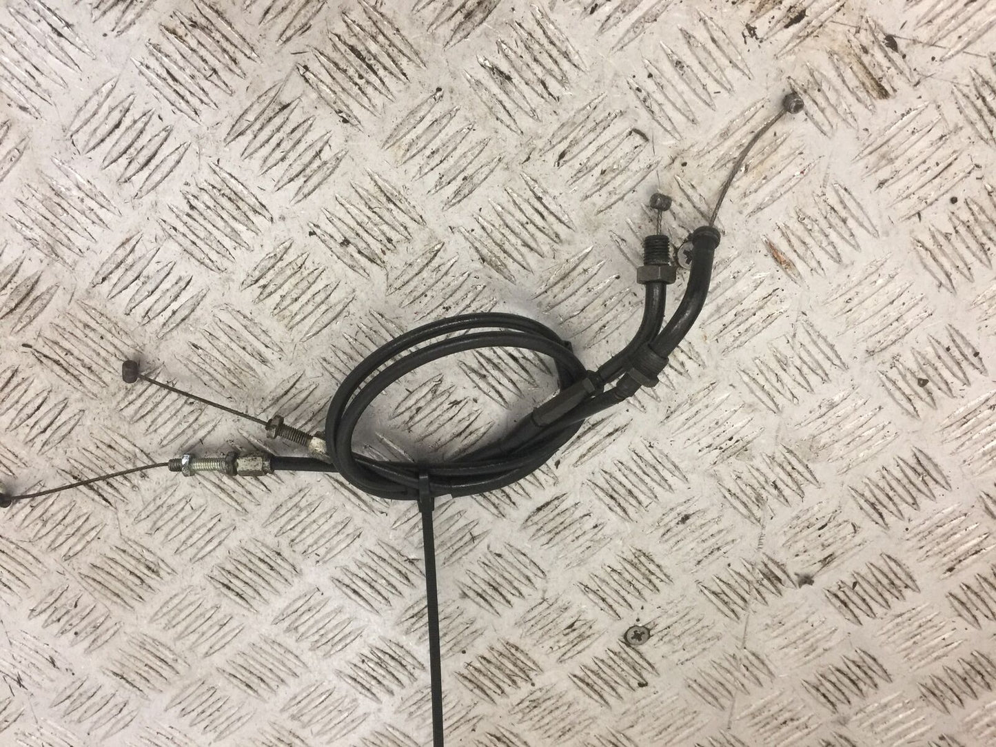 HONDA VTR1000 VTR 1000 FIRESTORM THROTTLE CABLES YEAR 2002 (STOCK 794)