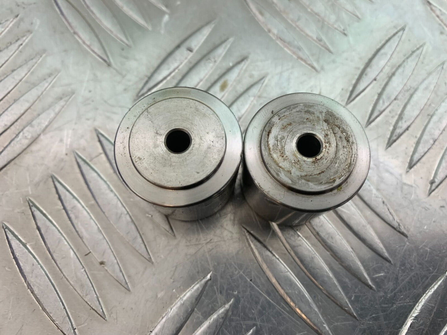 TRIUMPH 600 DAYTONA BAR END WEIGHTS YEAR 2003-2006 (STOCK 999)