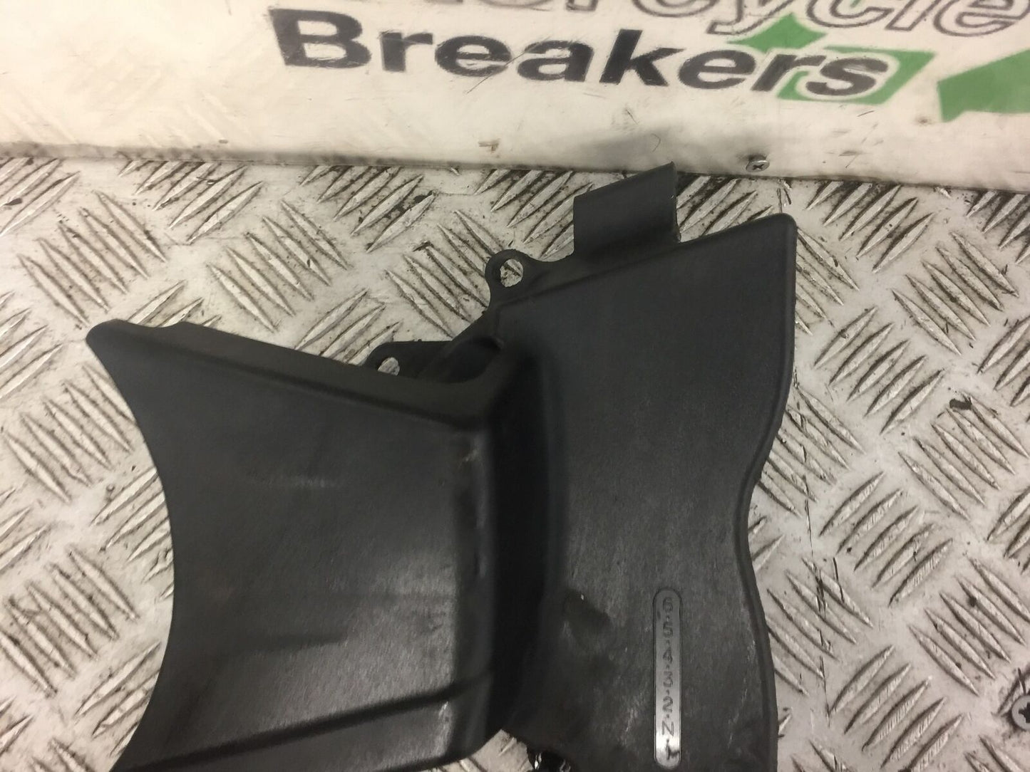 HONDA CB500X CB 500X SPROCKET COVER YEAR 2014 (STOCK 384)