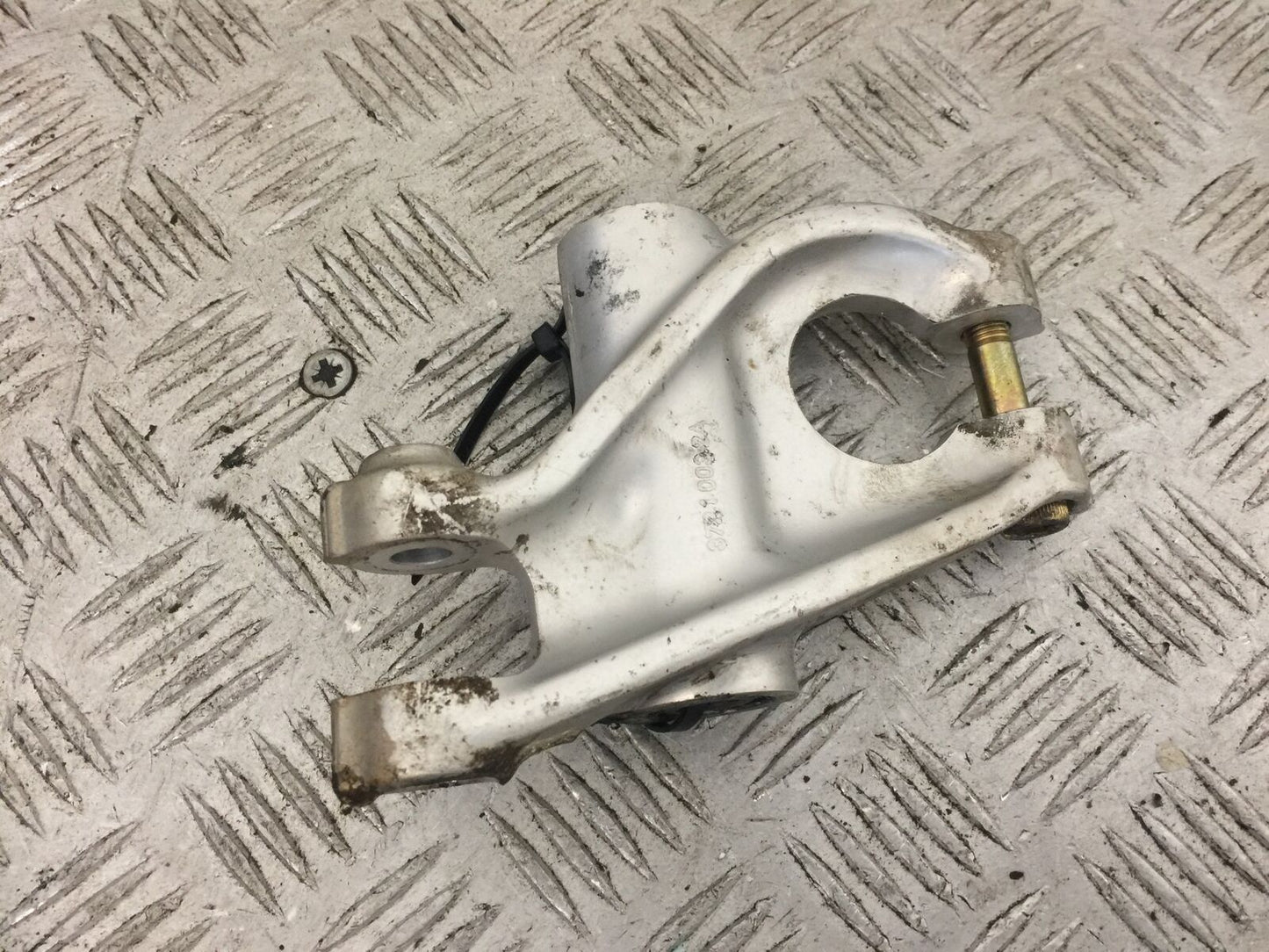 DUCATI MONSTER S4 916 REAR SHOCK LINKAGE YEAR 2001 STOCK (755)