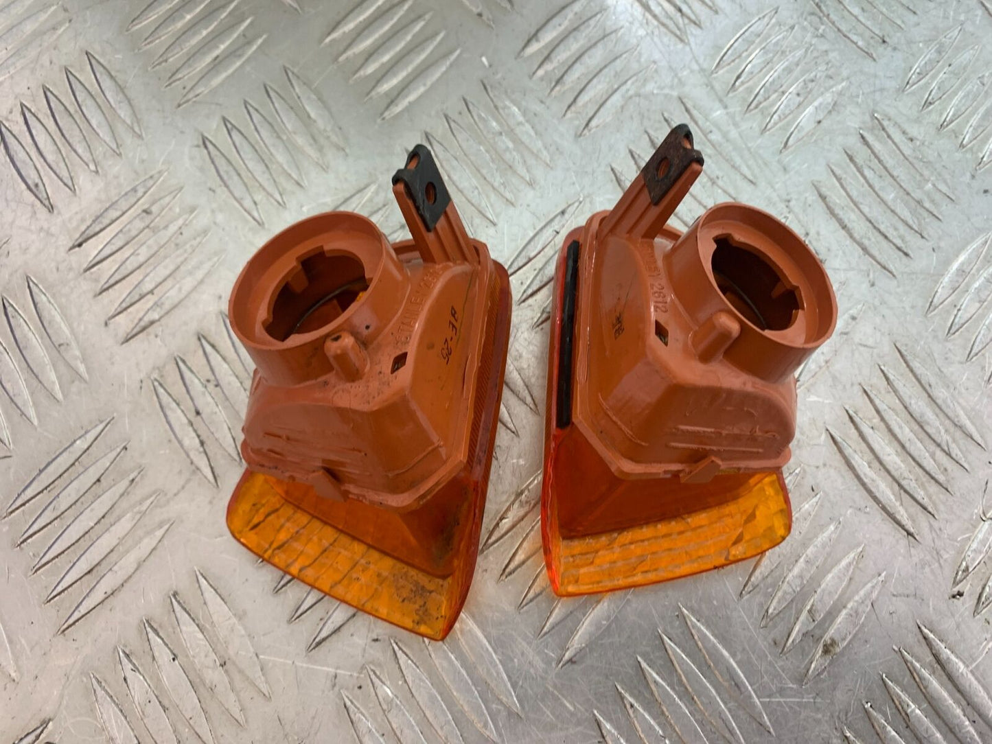 HONDA VFR750 VFR 750 FL-M-N-P REAR INDICATORS YEAR 1990-93 (CMB1093)