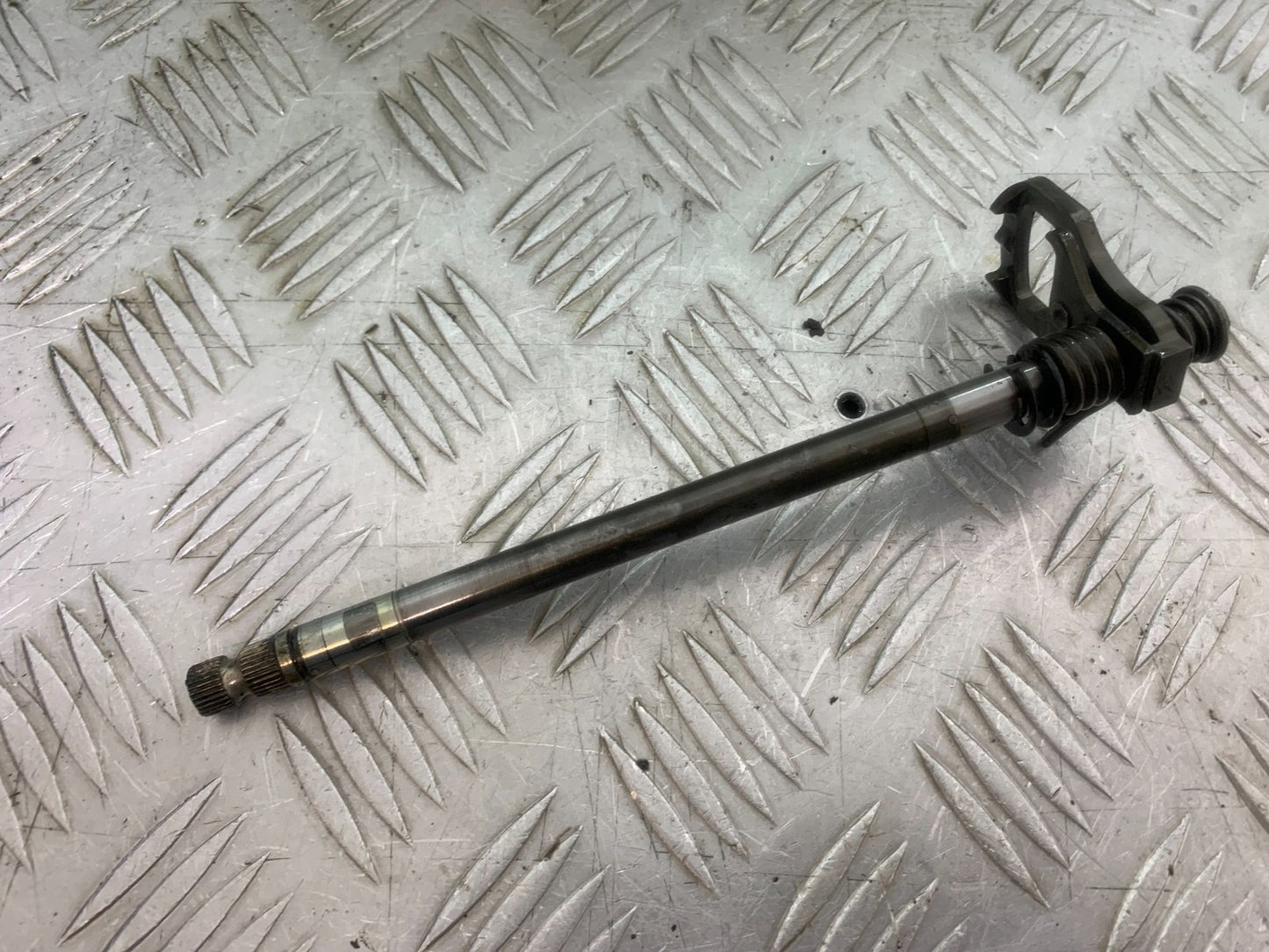 TRIUMPH 1050 SPRINT GT GEAR SHAFT YEAR 2010-2016 (CMB1250)