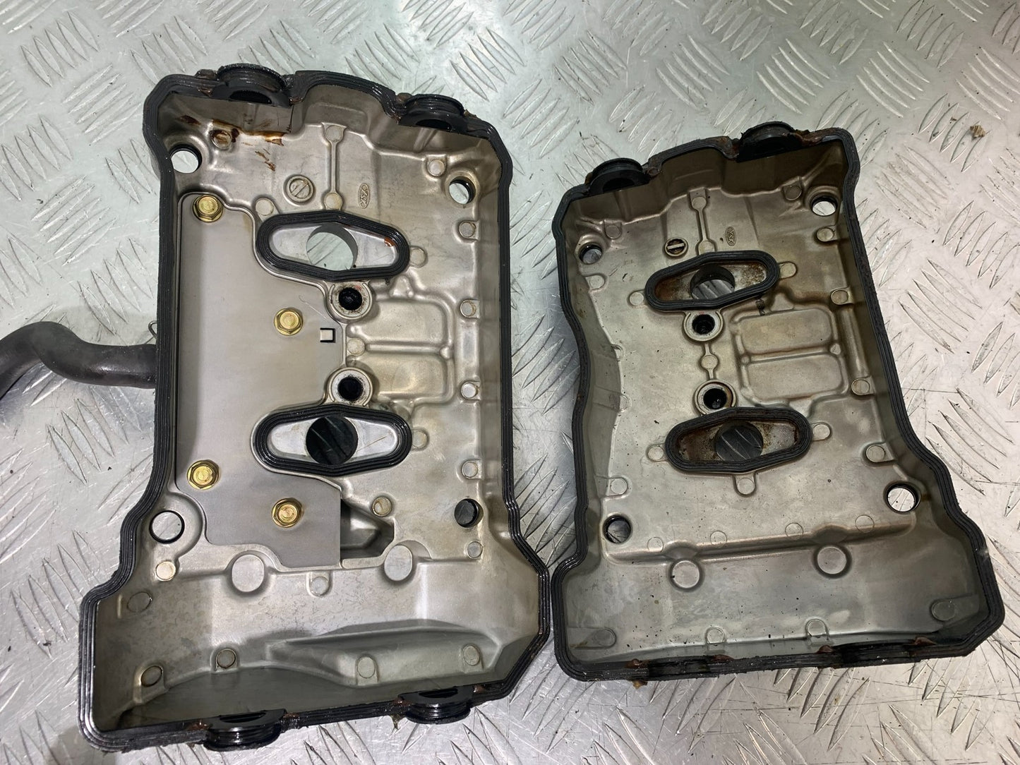 HONDA VFR800 PRE V-TEC ROCKER COVERS YEAR 1998-2001