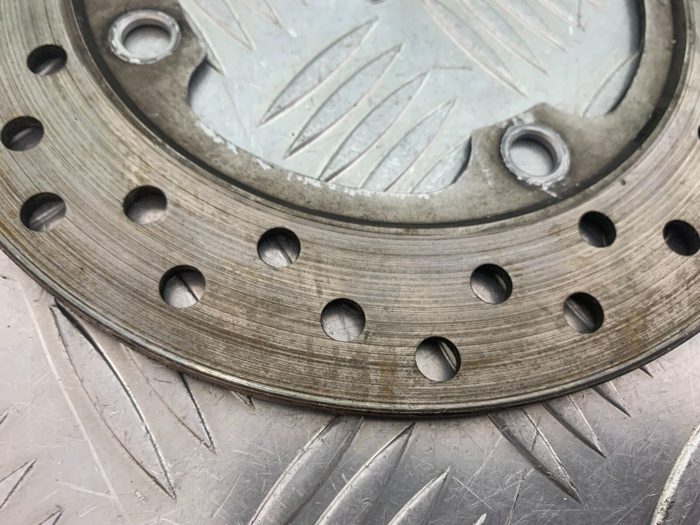 HONDA CBR 929 RRY FIREBLADE REAR BRAKE DISC YEAR 2000-01 (CMB1026)