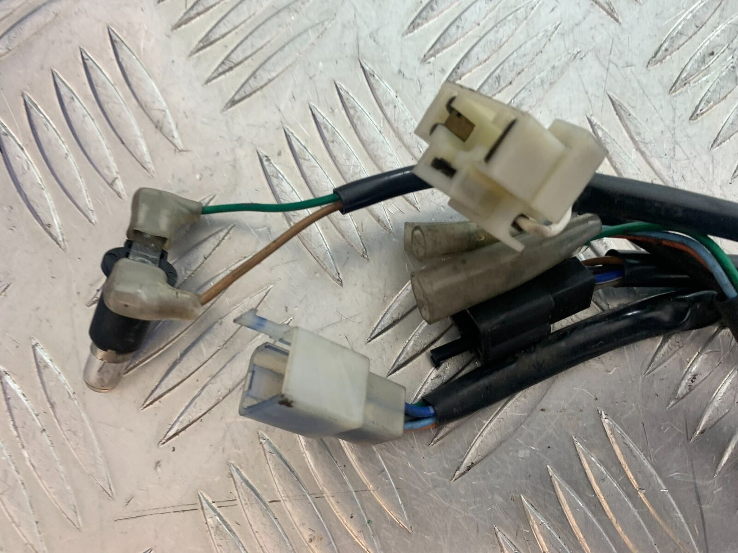 HONDA CB600 CB 600 HORNET LEFT SWITCH GEAR YEAR 1998 -2002 (CMB1126)