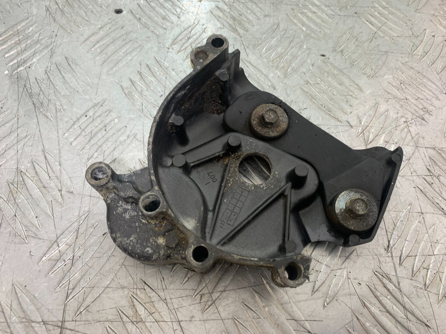 HONDA VFR800 PRE V-TEC SPROCKET COVER YEAR 1998-2001 (CMB1233)