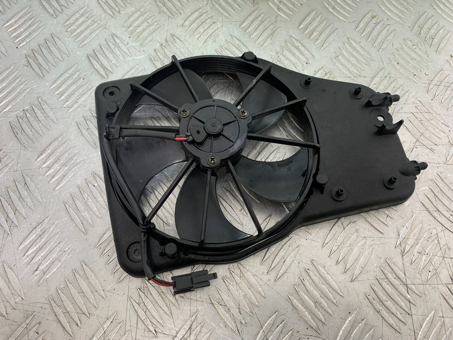 MV AGUSTA 800 F3 RADIATOR FAN YEAR 2017-2019 (CMB1227)