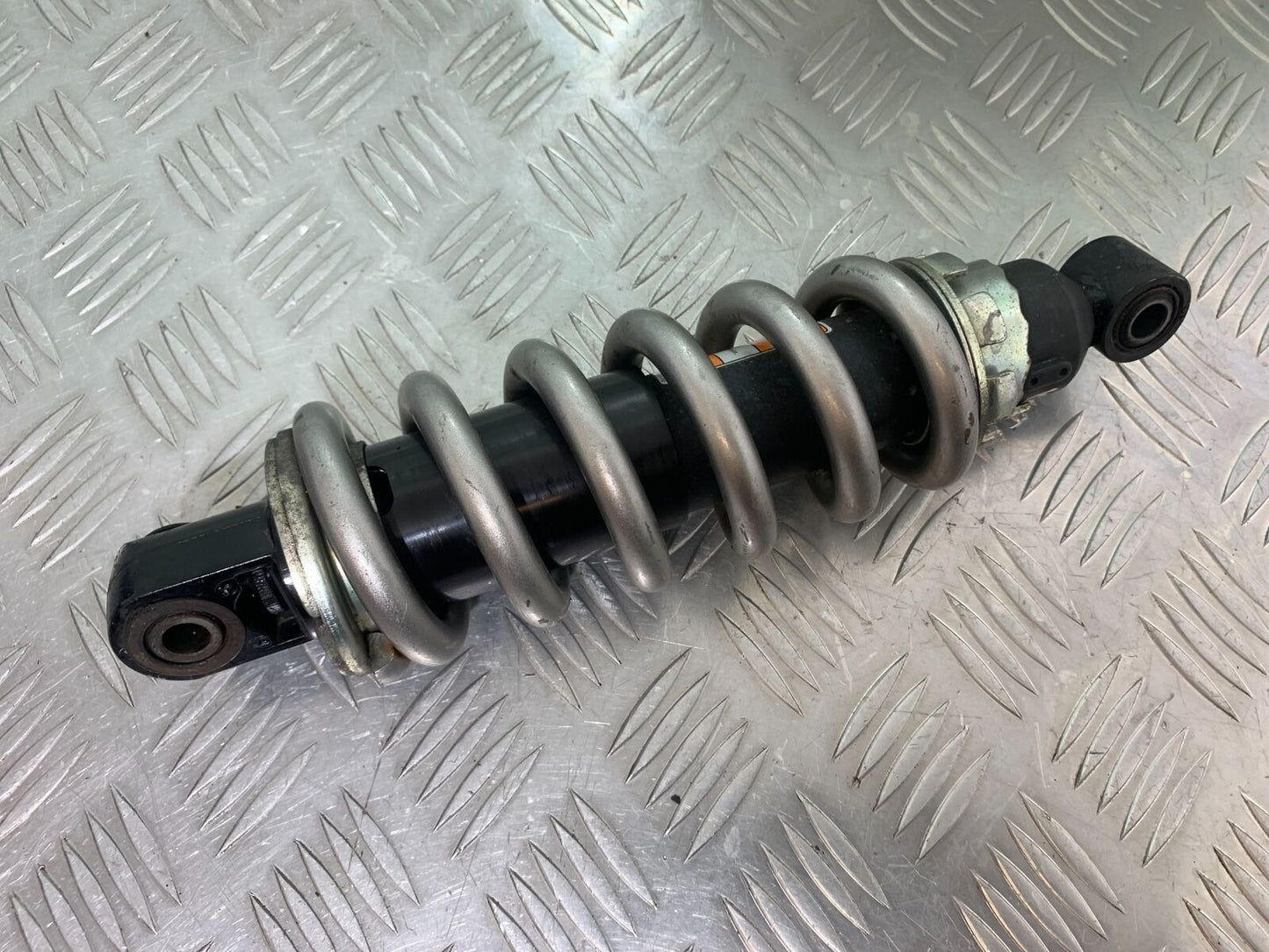 KAWASAKI ER6 N REAR SHOCK YEAR 2005-2008 (CMB1034)