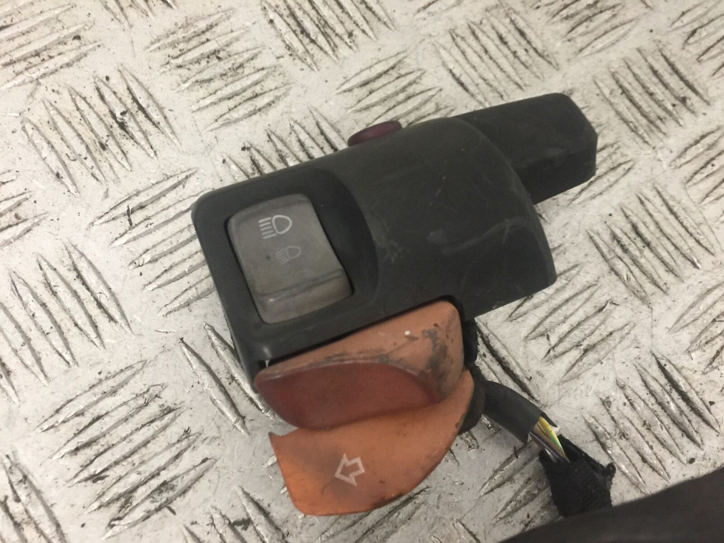 BMW R1100 S R 1100 S LEFT SWITCH GEAR YEAR 1999 (STOCK 797)