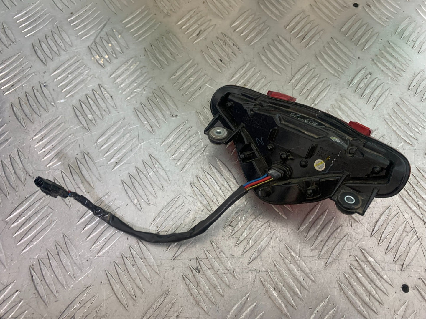 KAWASAKI ER6 N REAR LIGHT YEAR 2012-2017 (CMB1324)