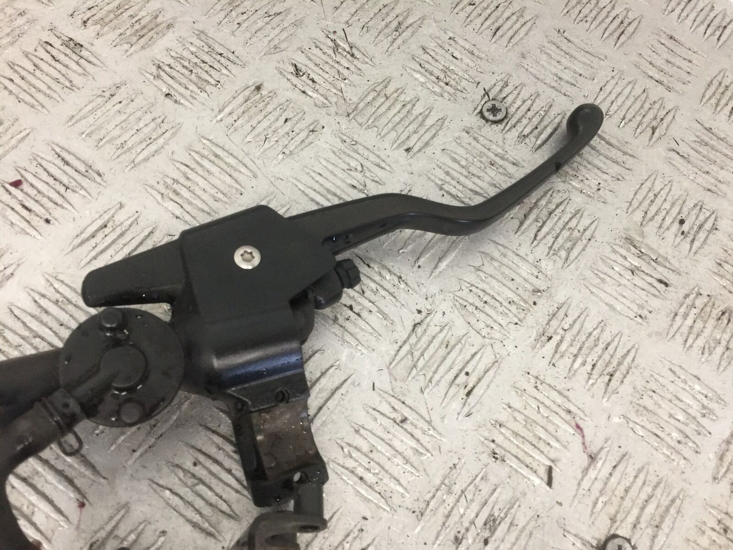 BMW F800 ST FRONT BRAKE MASTER CYLINDER YEAR 2011-2013 (STOCK 886)