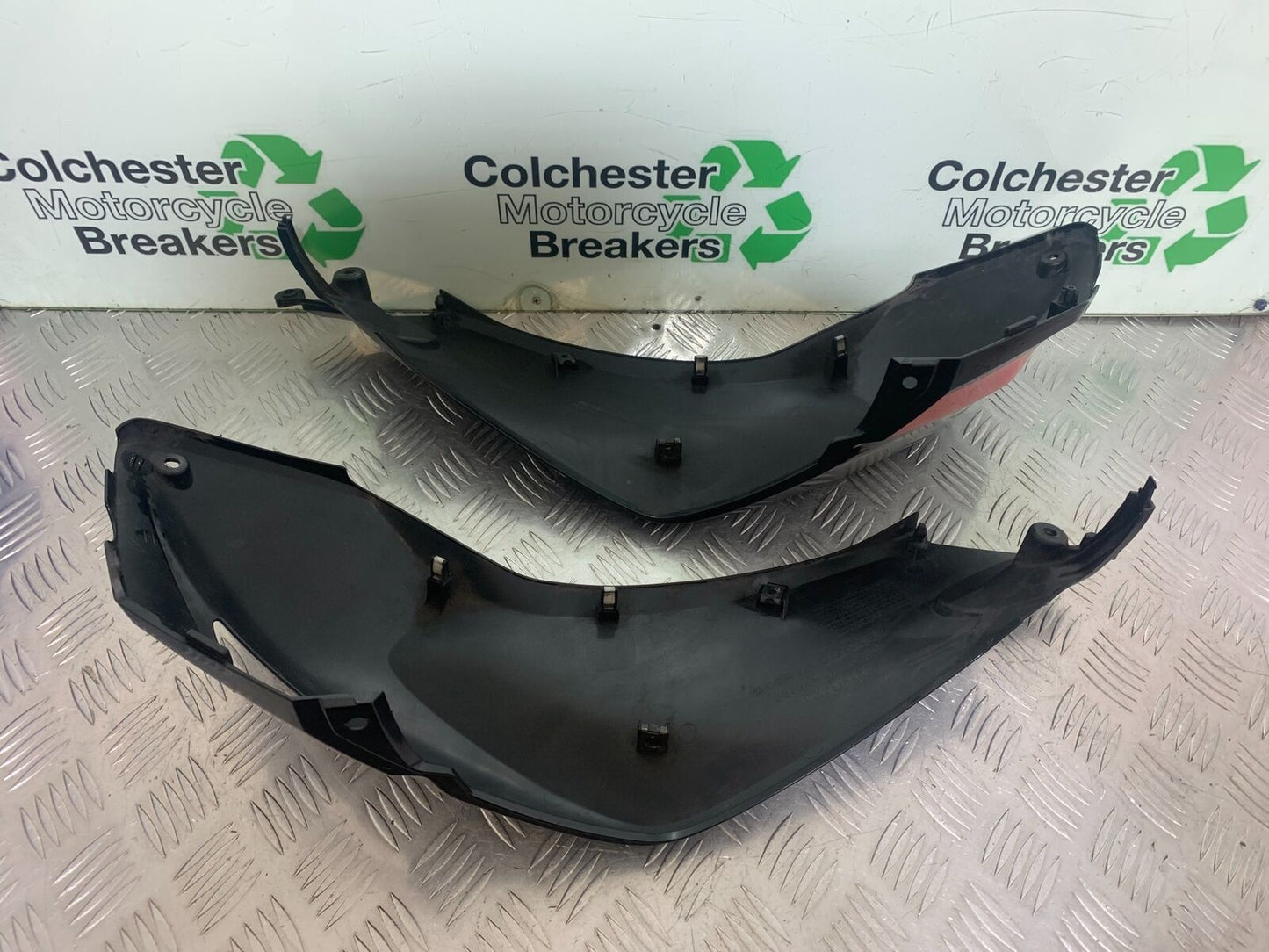 HONDA NC750 NC 750 S LEFT AND RIGHT TANK PANELS 2014-2016 (CMB1064)