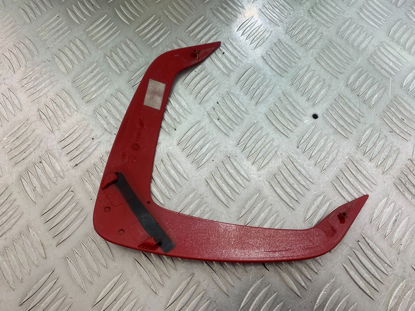 MV AGUSTA TURISMO VELOCE 800 SCREEN INFILL PANEL YEAR 2014-17 (CMB1051)