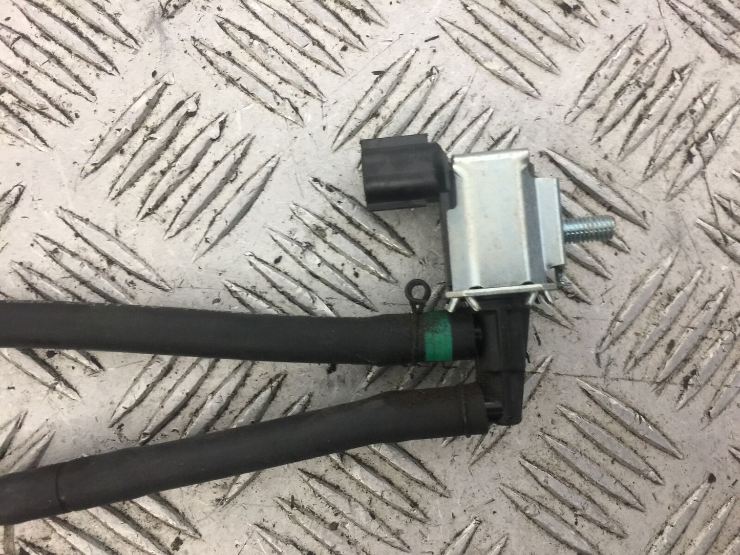 KAWASAKI Z400 Z 400 AIR VALVE YEAR 2019 (STOCK 672)