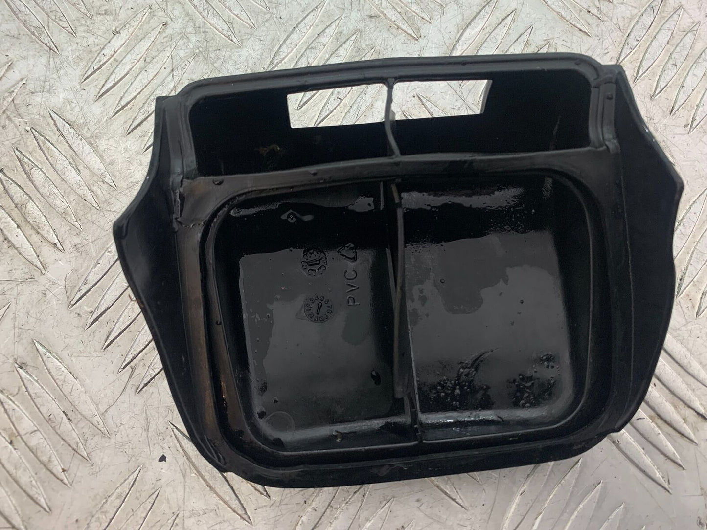 YAMAHA XT125 X XT 125 X AIRBOX COVER 2005-2011 (CMB1097)