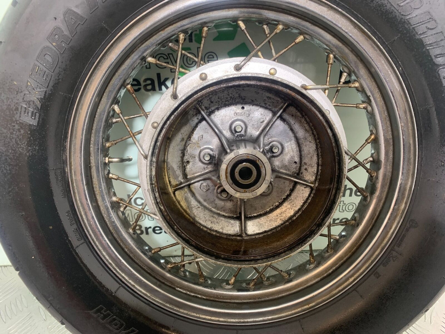 YAMAHA XV535 XV 535 VIRAGO REAR WHEEL (GOOD TYRE) YEAR 1994-02 (CMB1044)
