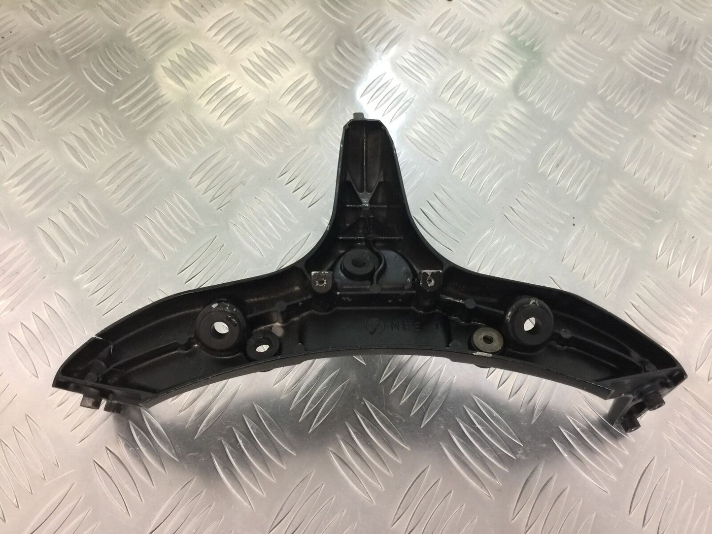 HONDA CBR600 RR FAIRING BRACKET YEAR 2005-2006 (STOCK 933)