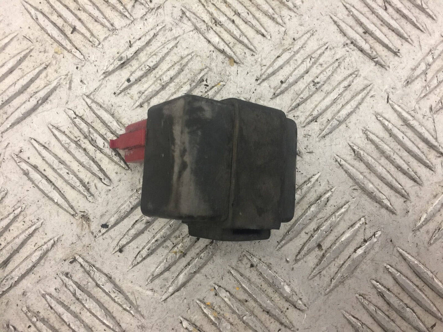 KAWASAKI ZX9R ZX9 C PETROL PUMP RELAY YEAR 1998-99 (STOCK 630)
