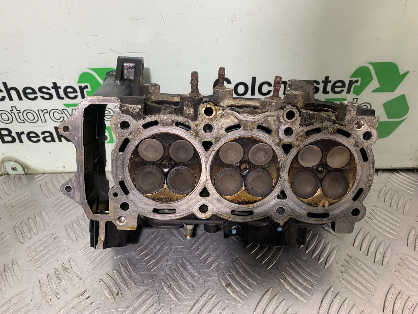 TRIUMPH 675 STREET TRIPLE RX CYLINDER HEAD 2015- 2017 (CMB1299)
