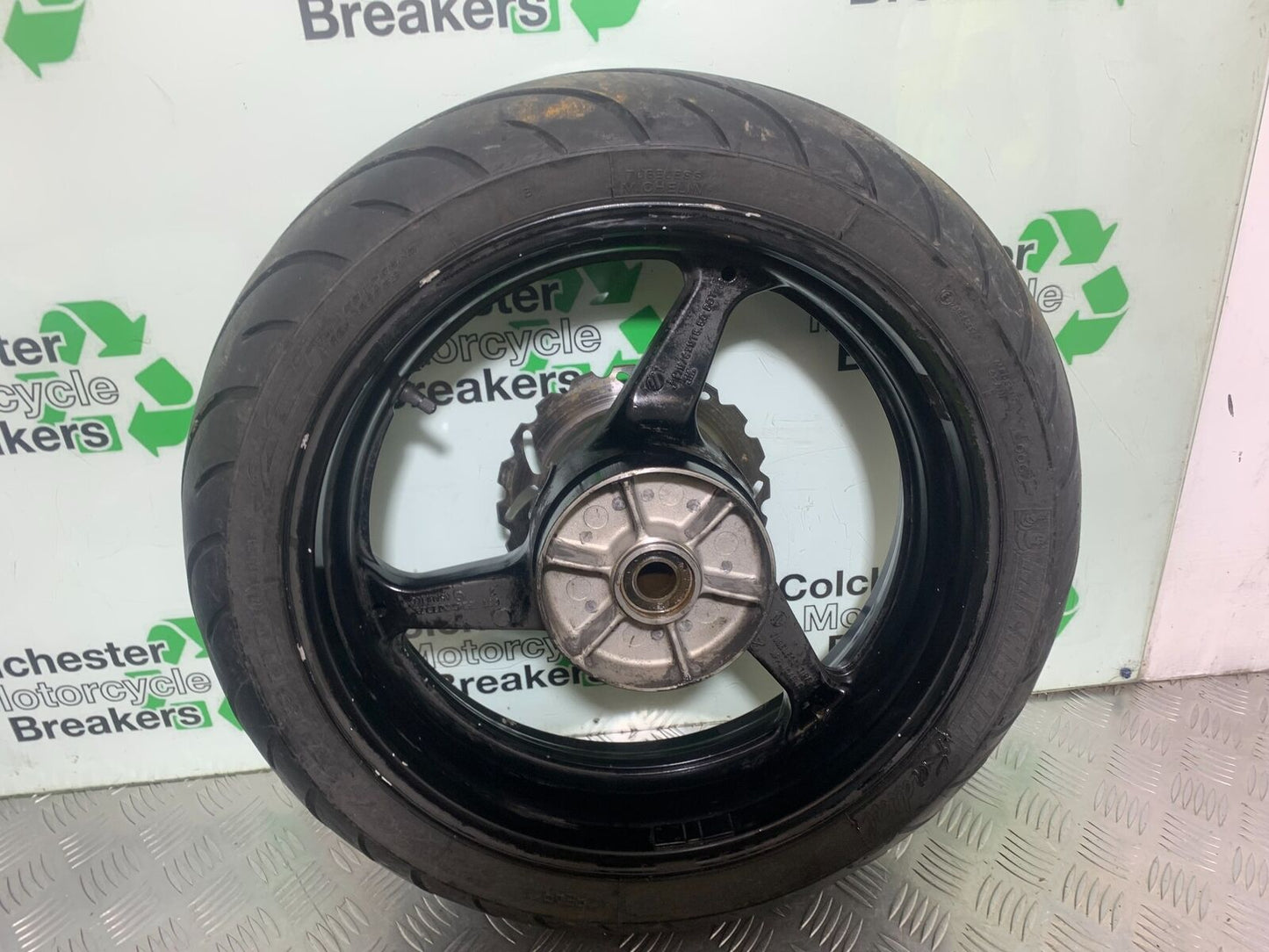 HONDA CBR600 CBR 600 RR REAR WHEEL YEAR 2003-2004 CMB1086)