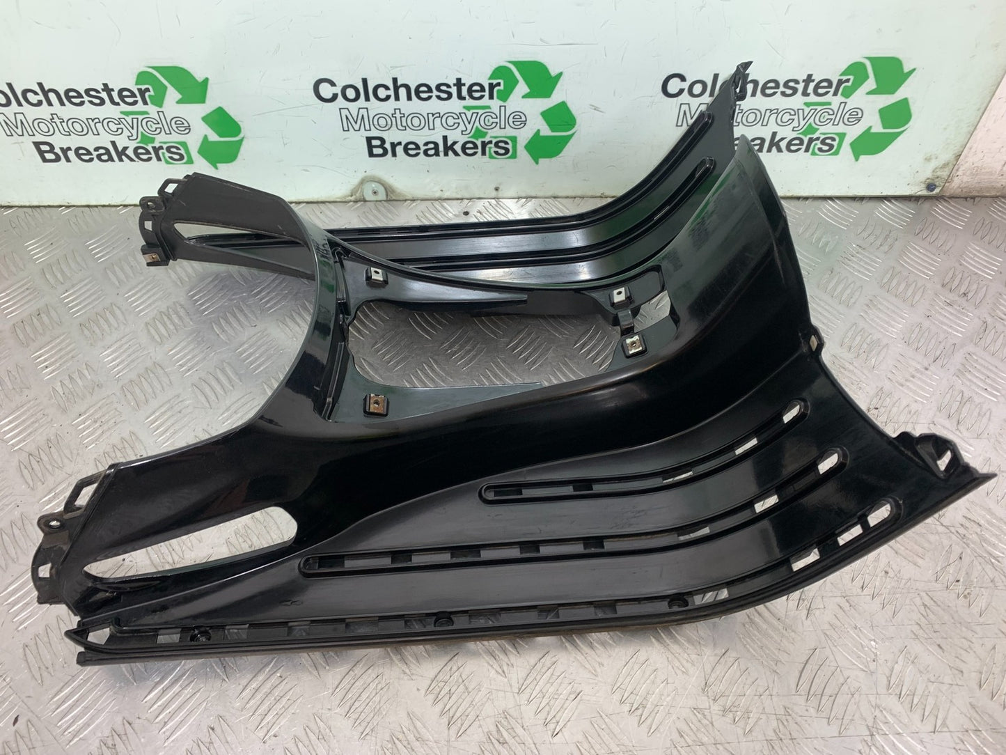 PIAGGIO VESPA GT125 L FOOT BOARD YEAR 2003 (CMB1300)