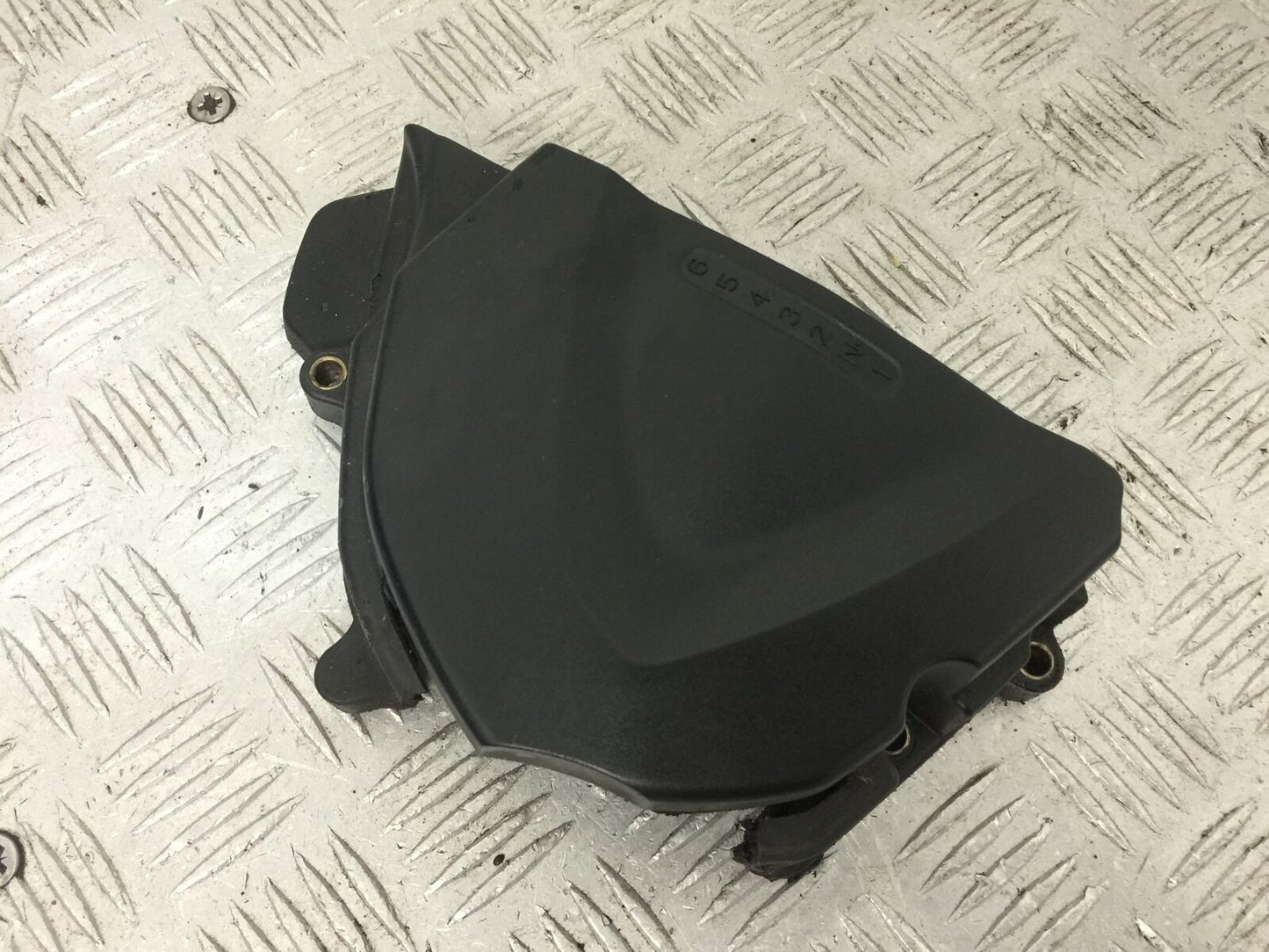 TRIUMPH 675 STREET TRIPLE R SPROCKET COVER YEAR 2012 (STOCK 849)