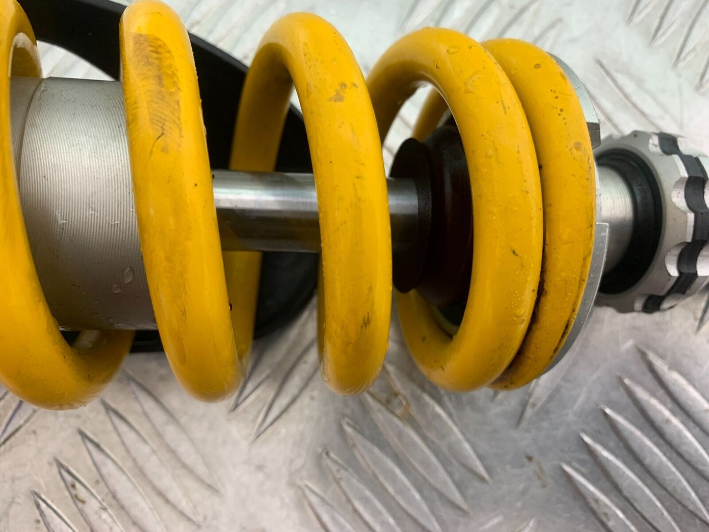 DUCATI 1199 PANIGALE REAR SHOCK YEAR 2012-2014 (CMB1047)